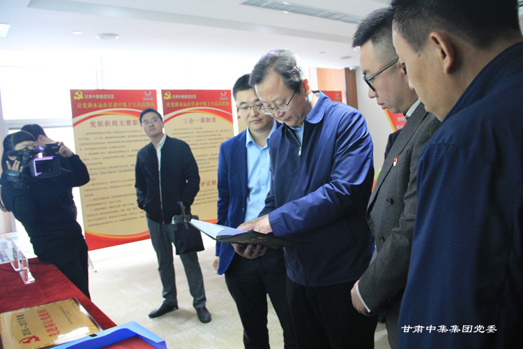 �m����ί��ί����..