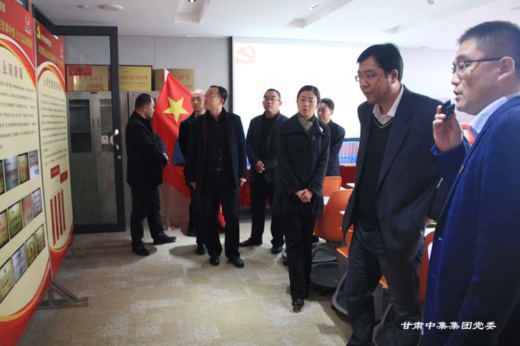 �m�����hȺ���(d��ng)���ĬF(xi��n)��(ch��ng)�^Ħ��(hu��)���м�������H�����h��ʾ���c(di��n)���_